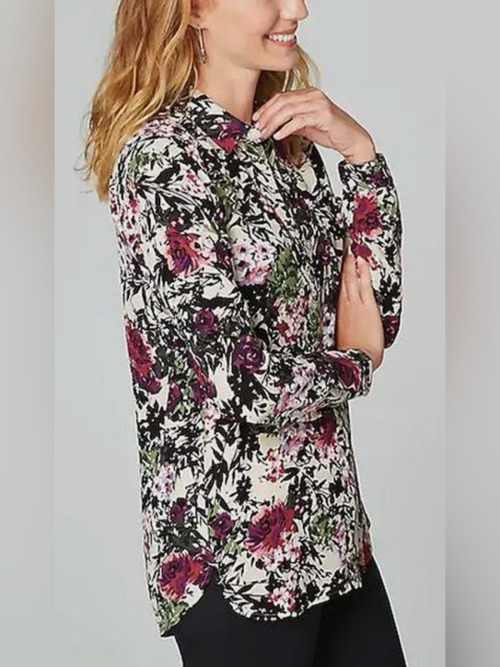 J. Jill Feminine Relaxed 
Button-Front Blouse With Lavender Floral Print. Sz.XL